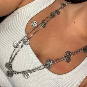 Vintage silver double layered necklace